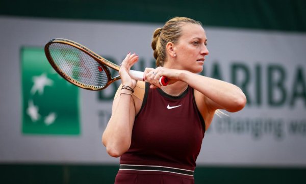 长城配资 法网一轮游！两届大满贯冠军科维托娃1-2遭逆转 产后复出1胜5负